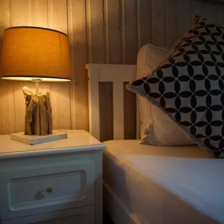 Chalet Le Faye + *