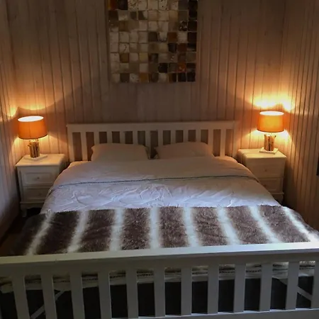 Chalet Le Faye + *
